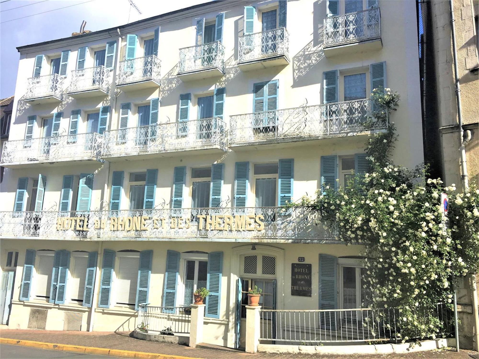 Residence Du Rhone Et Des Thermes Neris-les-Bains Exterior photo